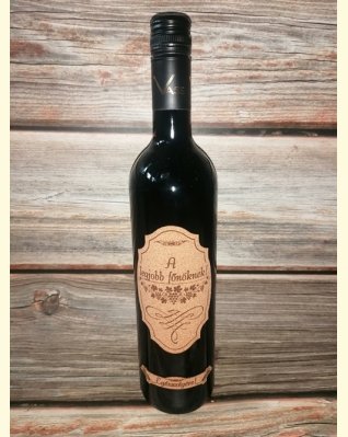 A legjobb főnöknek parafacímkés száraz vörösbor 0,75l